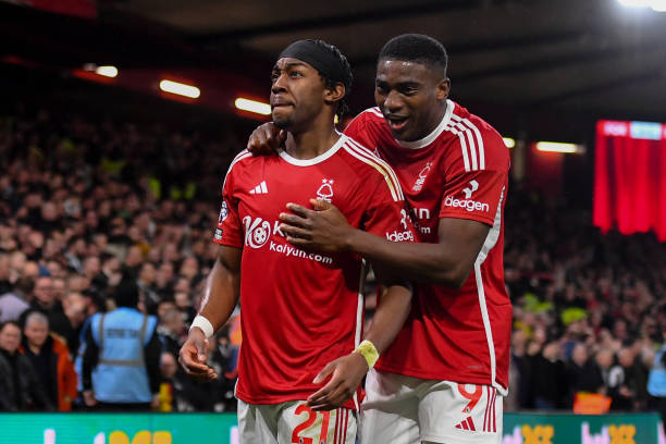 会费背后更 会费背后更